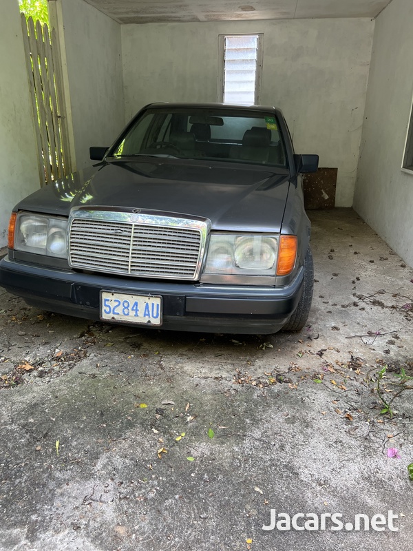 Mercedes-Benz E-Class 2,0L 1987
