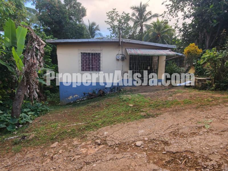 3 bed House For Sale in Browns Town, St. Catherine, Jamaica