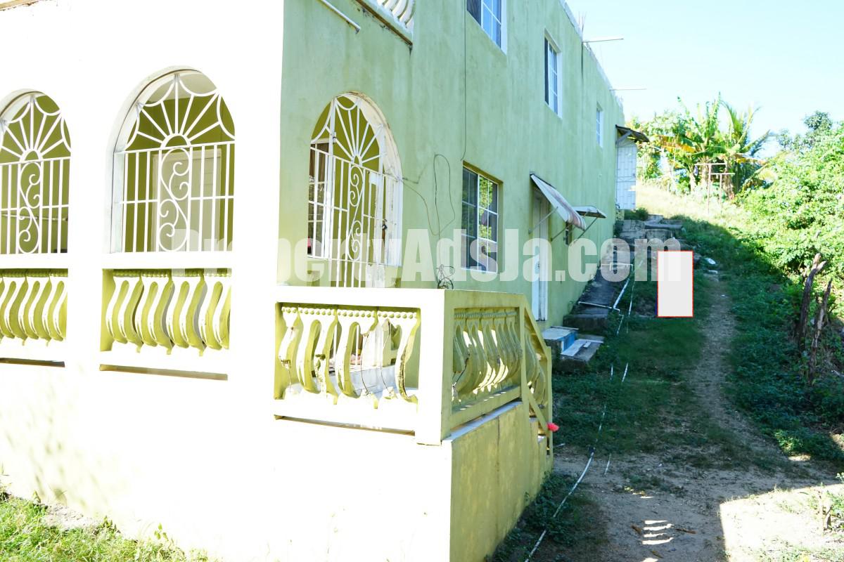 5 bed House For Sale in Black River, St. Elizabeth, Jamaica