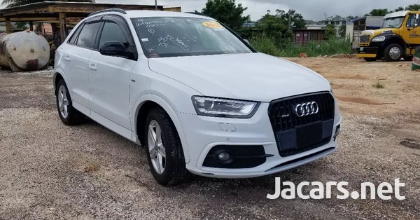 Audi Q3 2,0L 2014