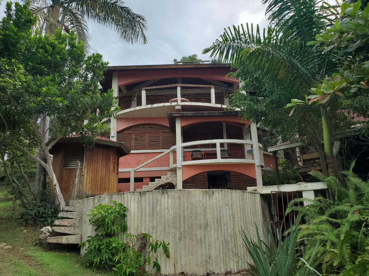 House for Sale White House WD