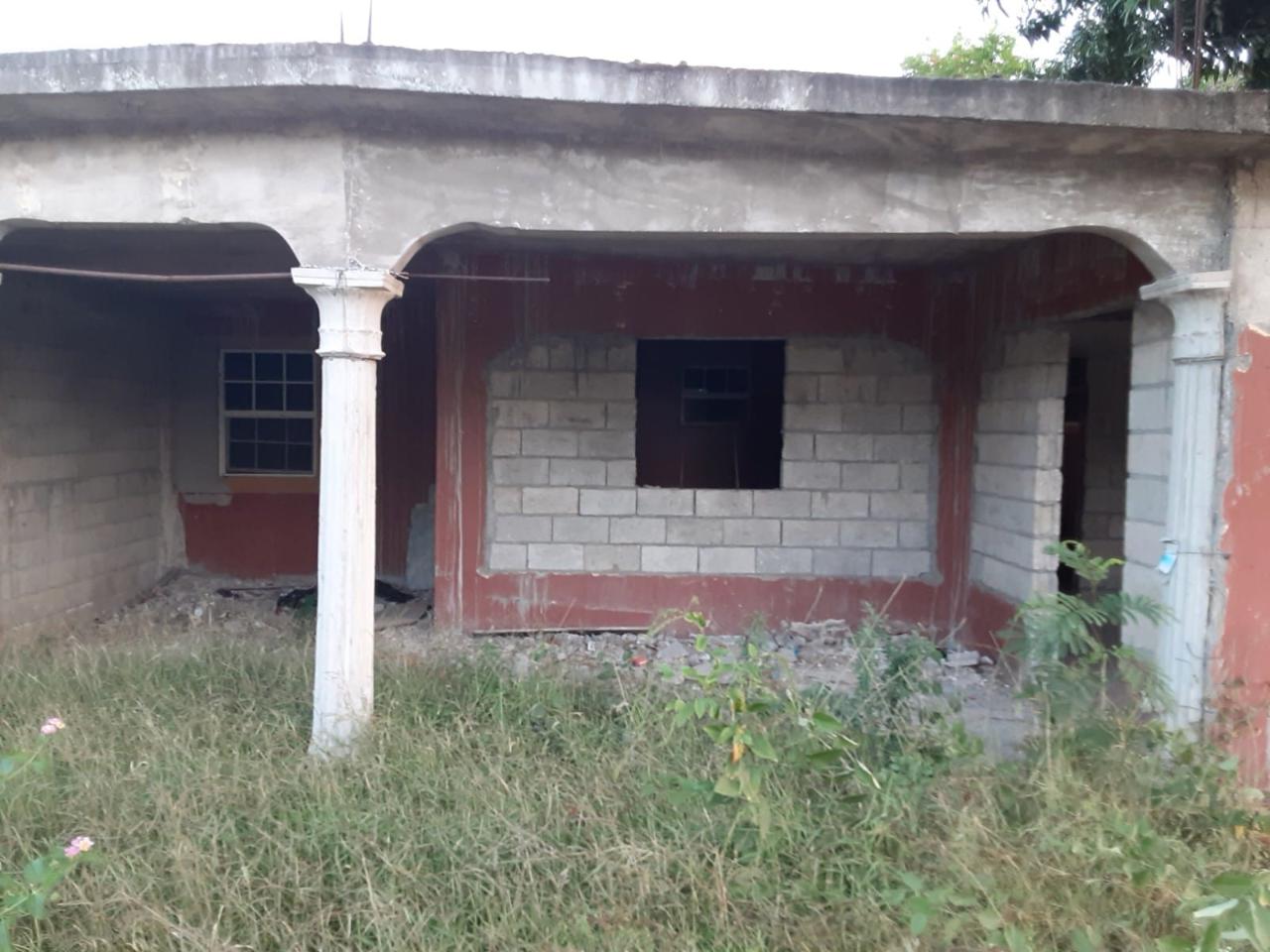 House for Sale   Spanish Town