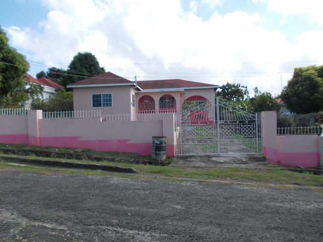 House for Sale   Lysons