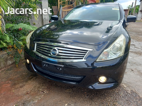 Nissan Skyline 2,5L 2013