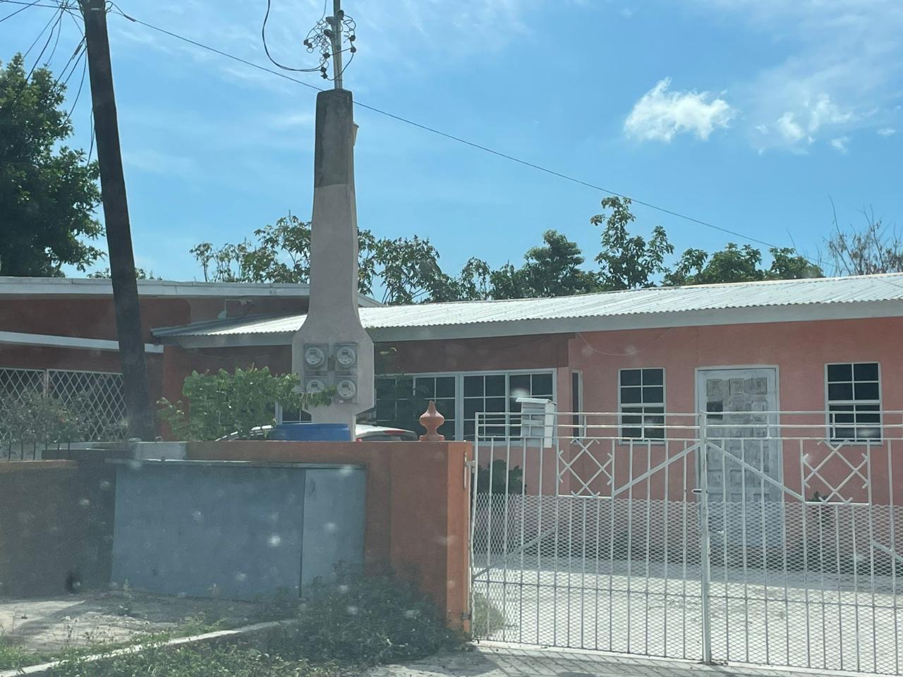 House for Sale   Kingston 10