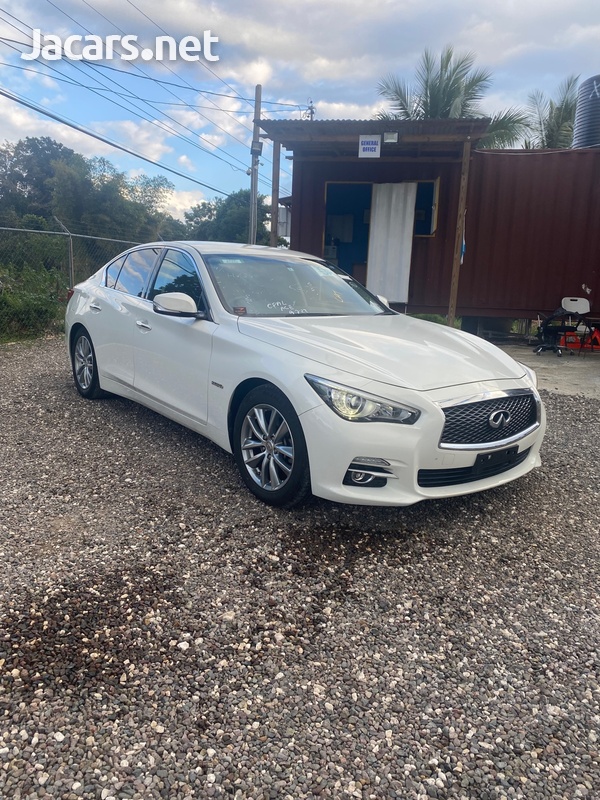 Nissan Skyline 2,0L 2014