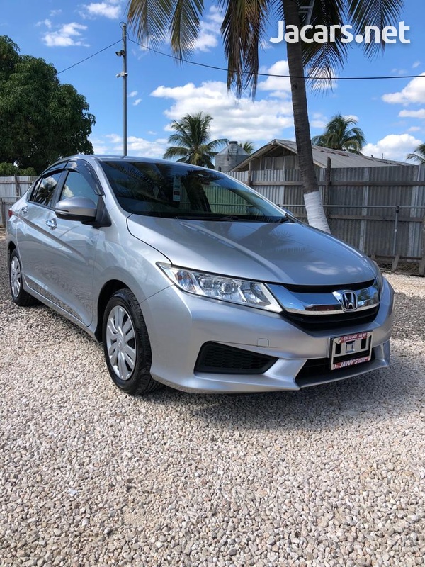 Honda Grace 1,5L 2015
