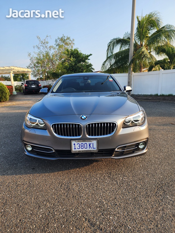 BMW 5-Series 2,0L 2016
