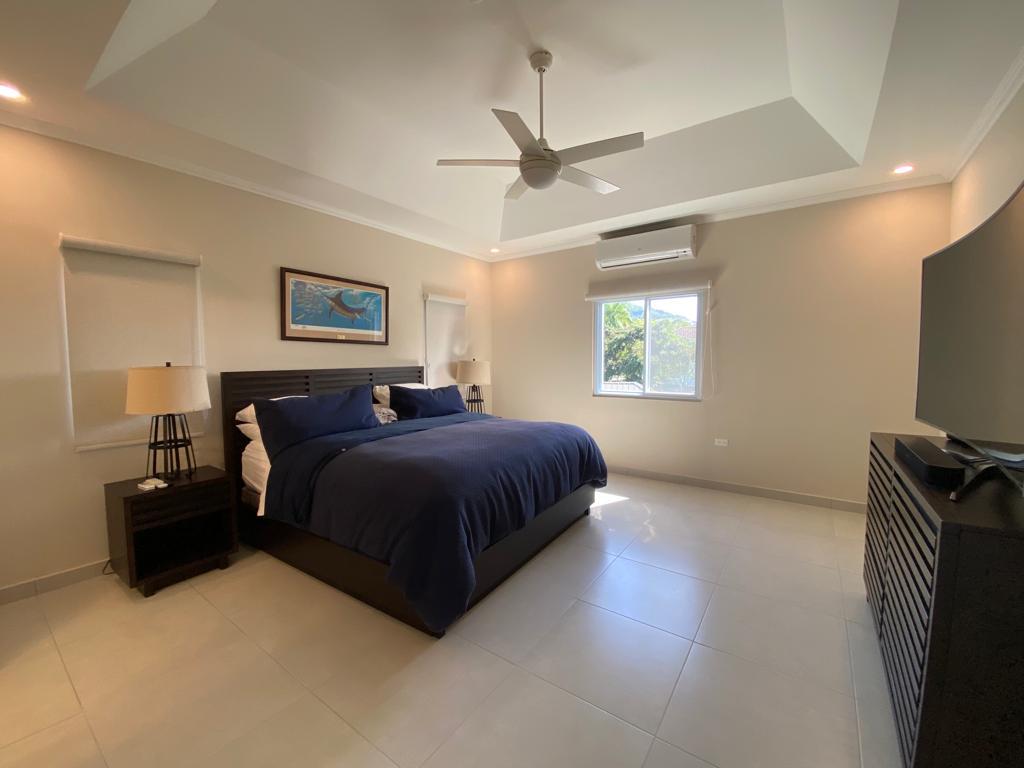Apartment for Rent   Kingston 8