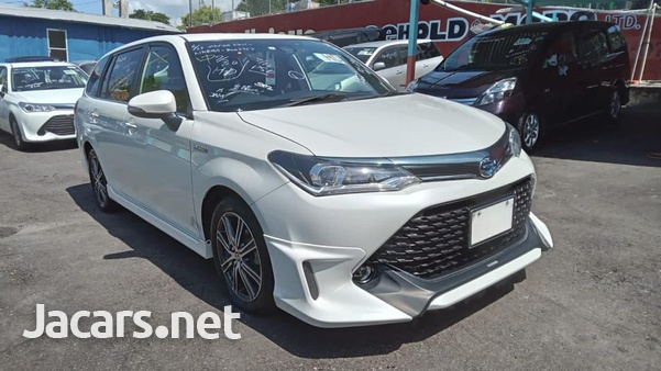 Toyota Fielder 1,5L 2015