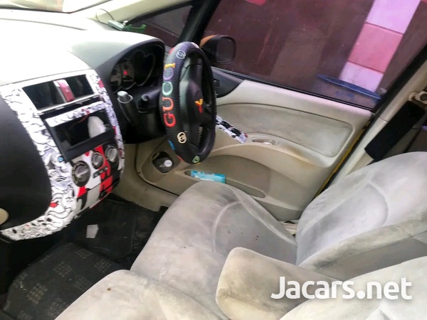 Mitsubishi Colt 1,2L 2003