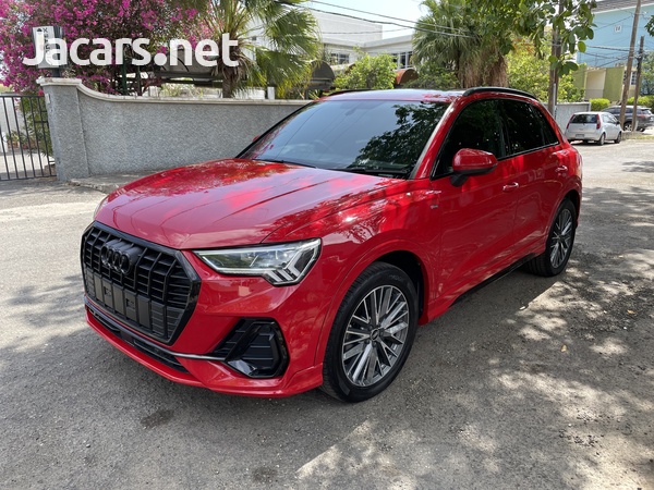 Audi Q3 1,5L 2021