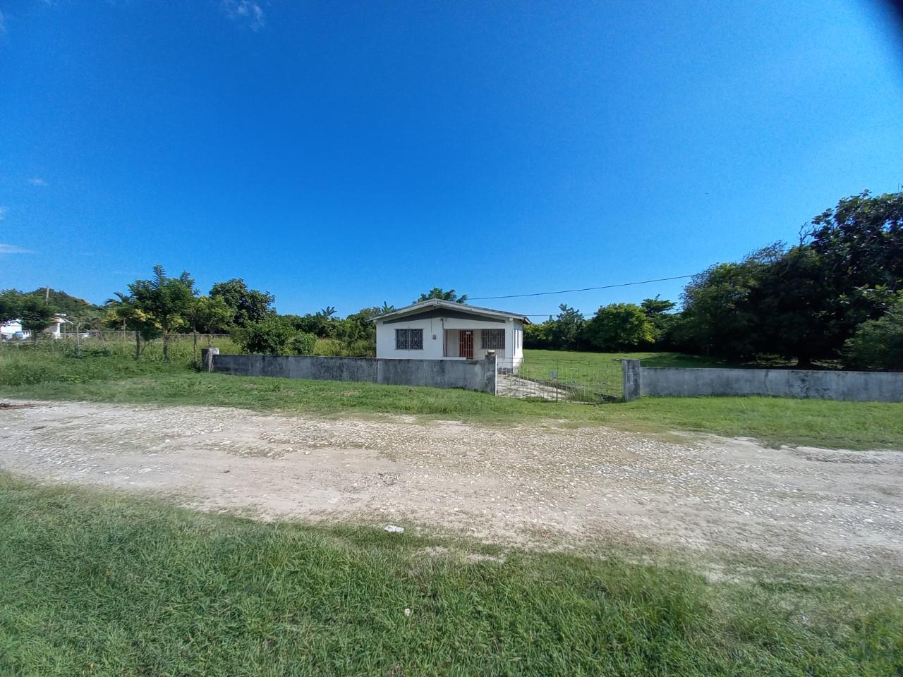 House for Sale   Morant Bay