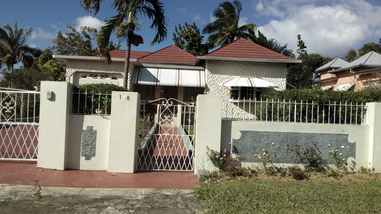 House for Sale   Mandeville