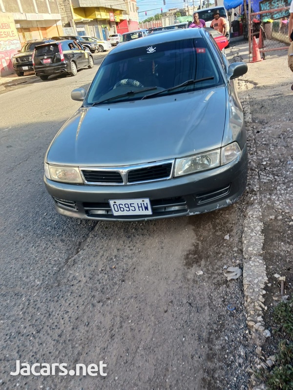 Mitsubishi Lancer 1,5L 1999