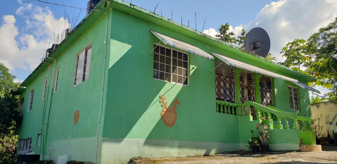 House for Sale   Linstead