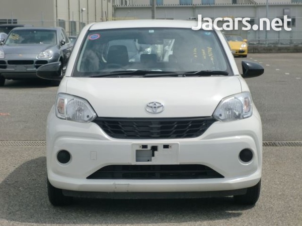 Toyota Passo 1,0L 2018