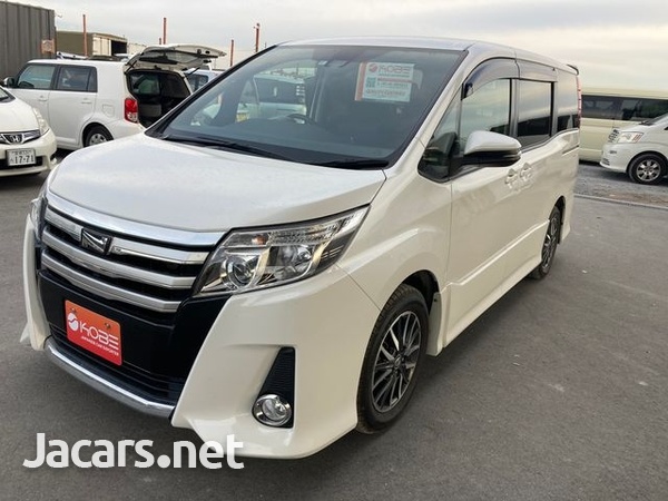 Toyota Noah 2,0L 2016