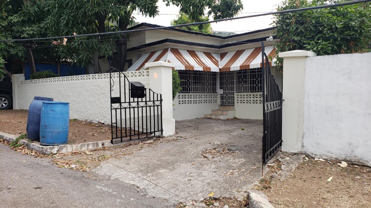 House for Sale   Kingston 3