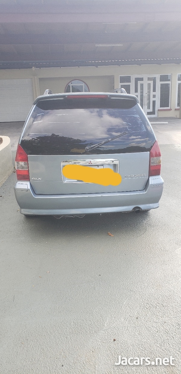 Mitsubishi Space Wagon 2,4L 2004
