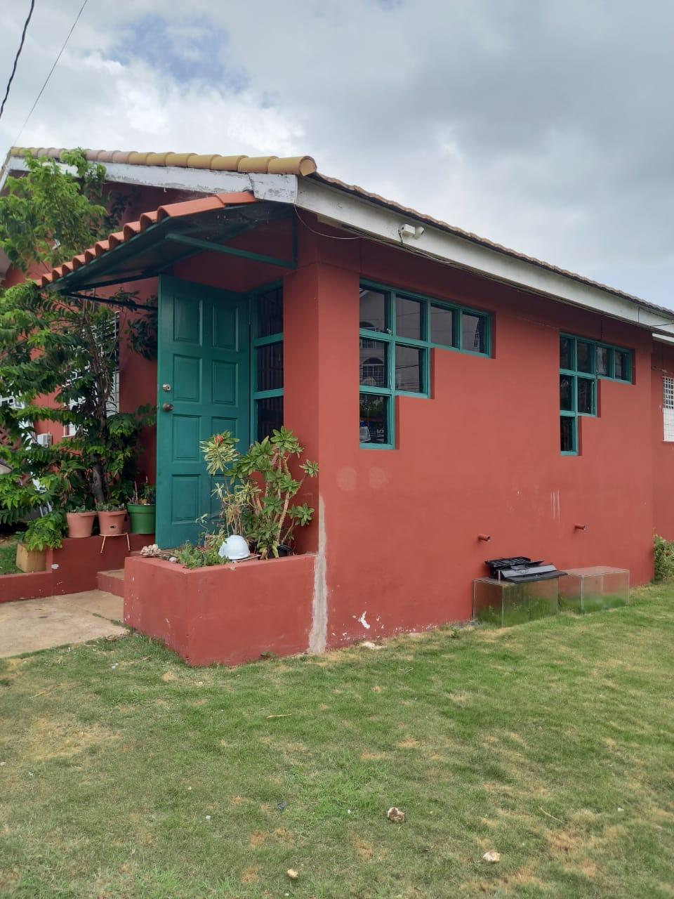 House for Rent   Kingston 8