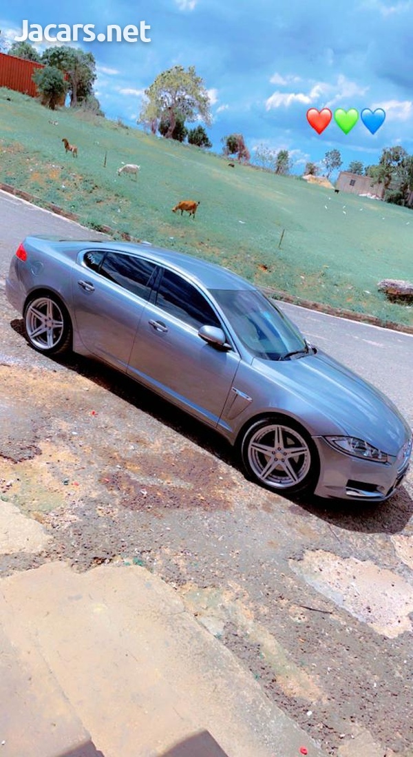 Jaguar XF 2,2L 2012