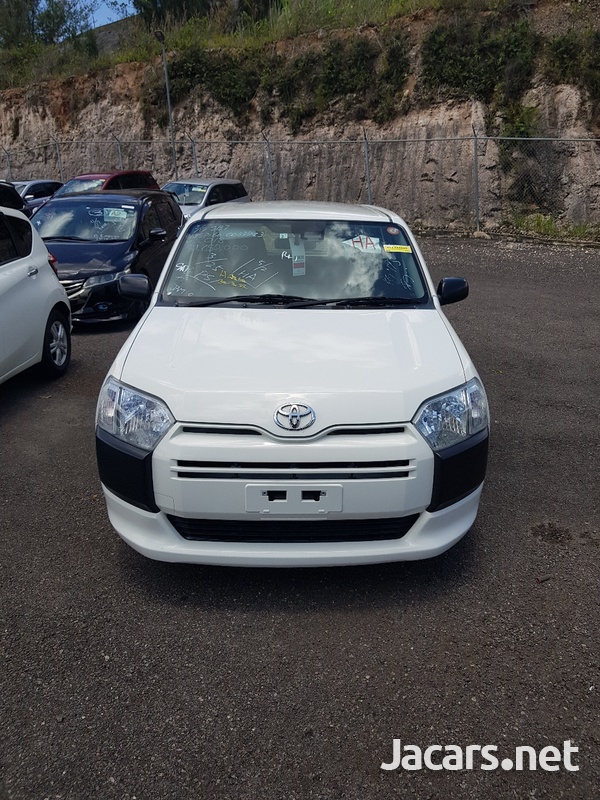 Toyota Probox 1,3L 2018