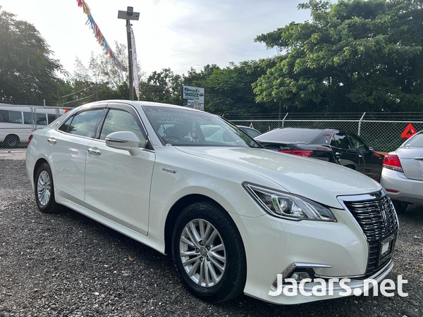 Toyota Crown 2,5L 2017