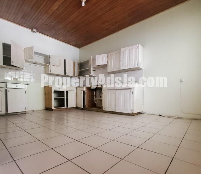 5 bed House For Sale in 23 Balvenie Drive, Manchester, Jamaica