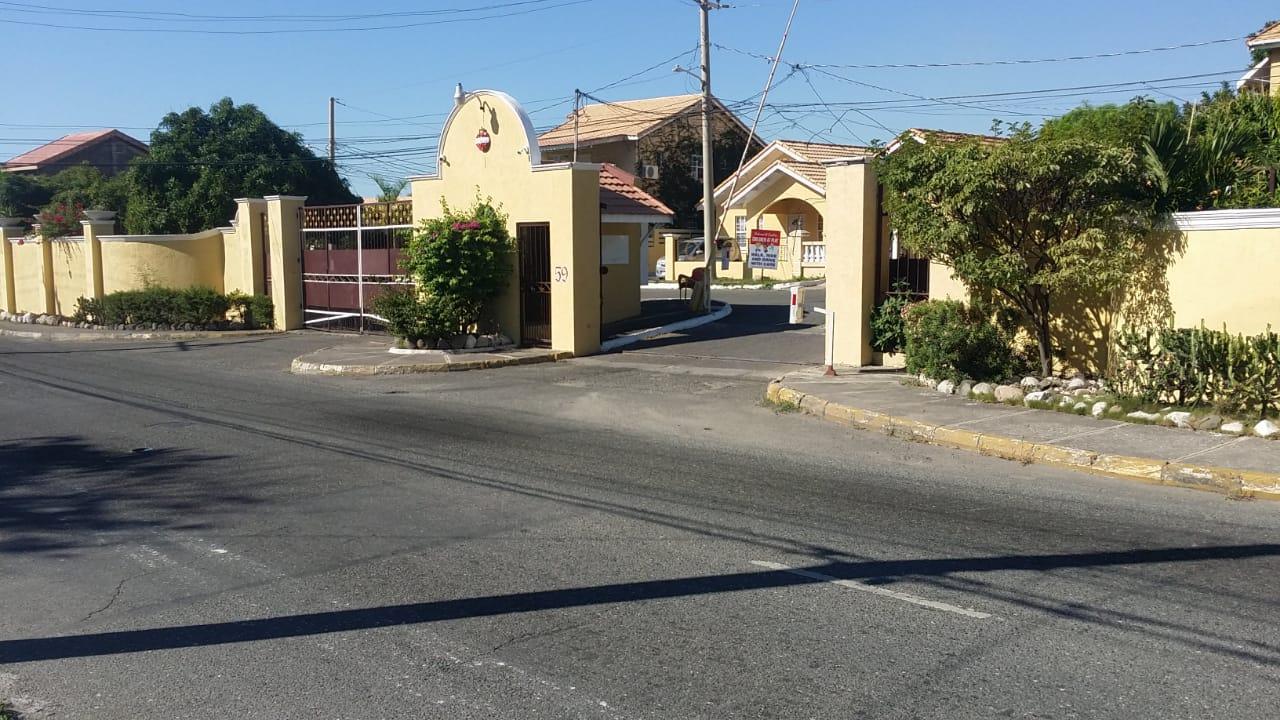 House for Sale   Kingston 3