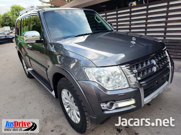 Mitsubishi Pajero 3,0L 2018