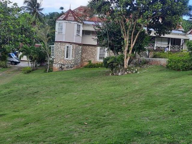 House for Sale   Browns Town