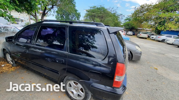 Mitsubishi Space Wagon 2,4L 2002