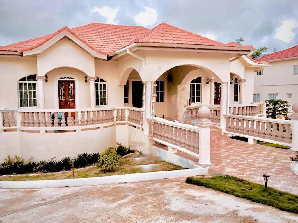 House for Sale   Southfield