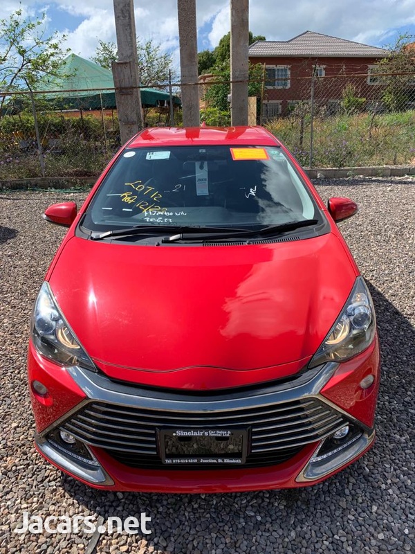 Toyota Aqua 1,5L 2014