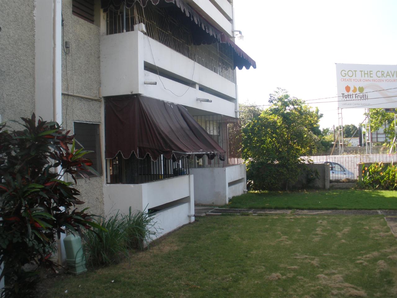 Apartment for Sale   Kingston 8