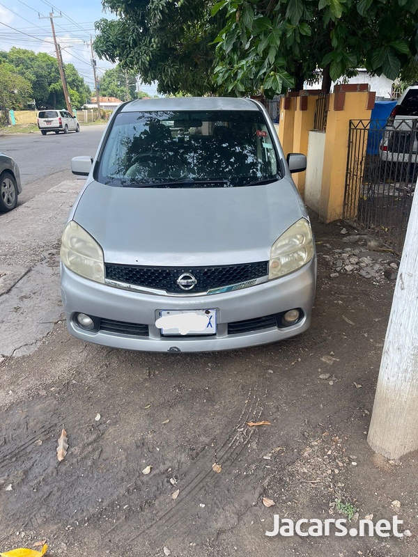 Nissan LaFesta 2,0L 2010