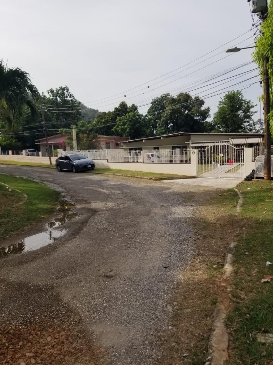 House for Sale   Kingston 19