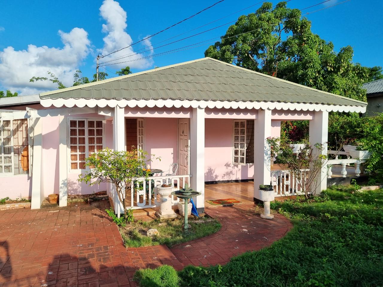 House for Sale   Spanish Town