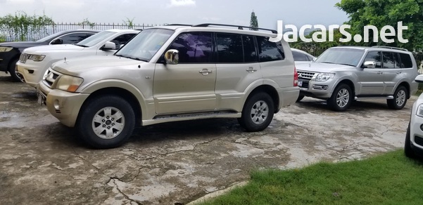 Mitsubishi Pajero 3,0L 2003