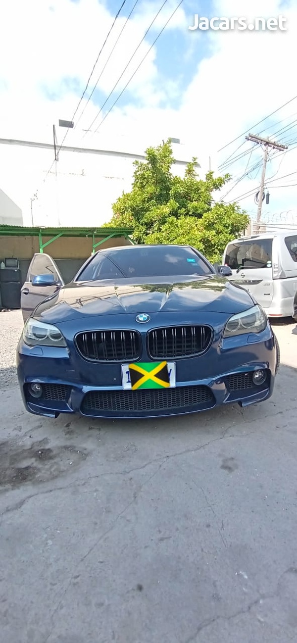 BMW 5-Series 2,0L 2011