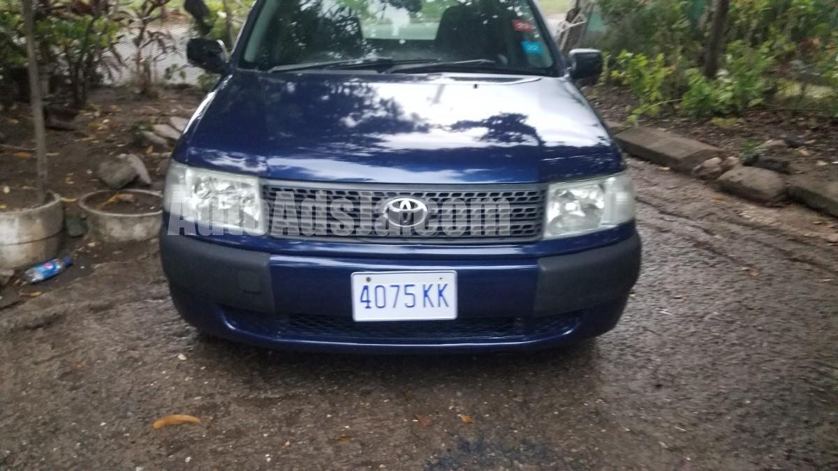 2011 Toyota PROBOX