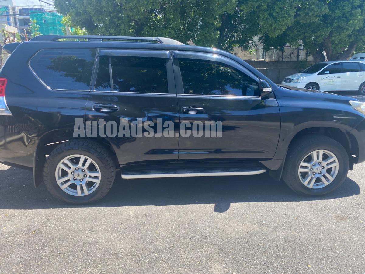 2011 Toyota Prado