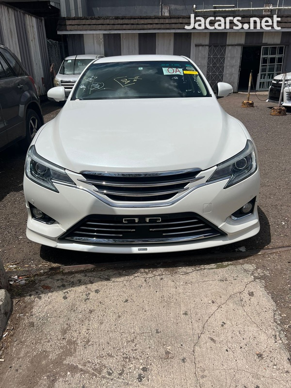 Toyota Mark X 2,5L 2014