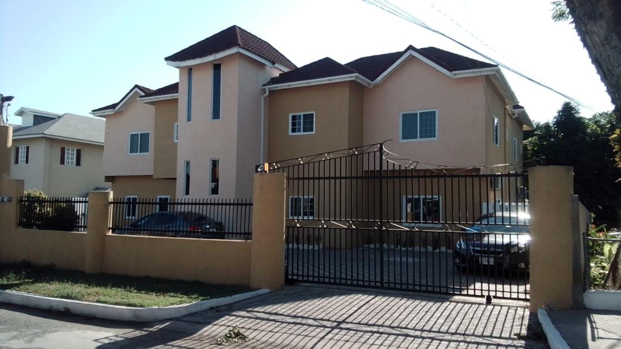 Apartment for Rent   Kingston 10