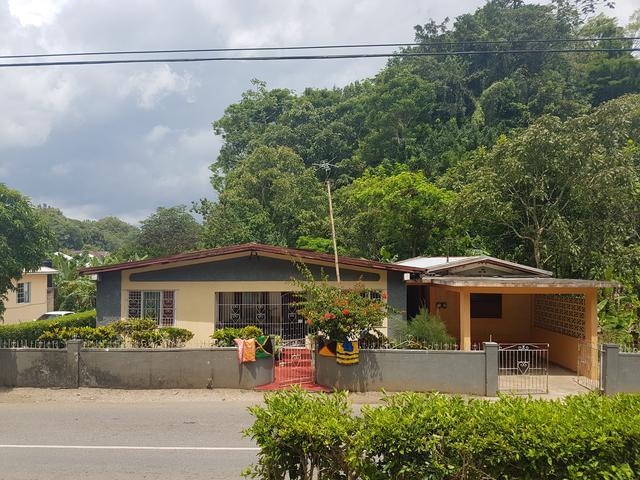 House for Sale   Aenon Town