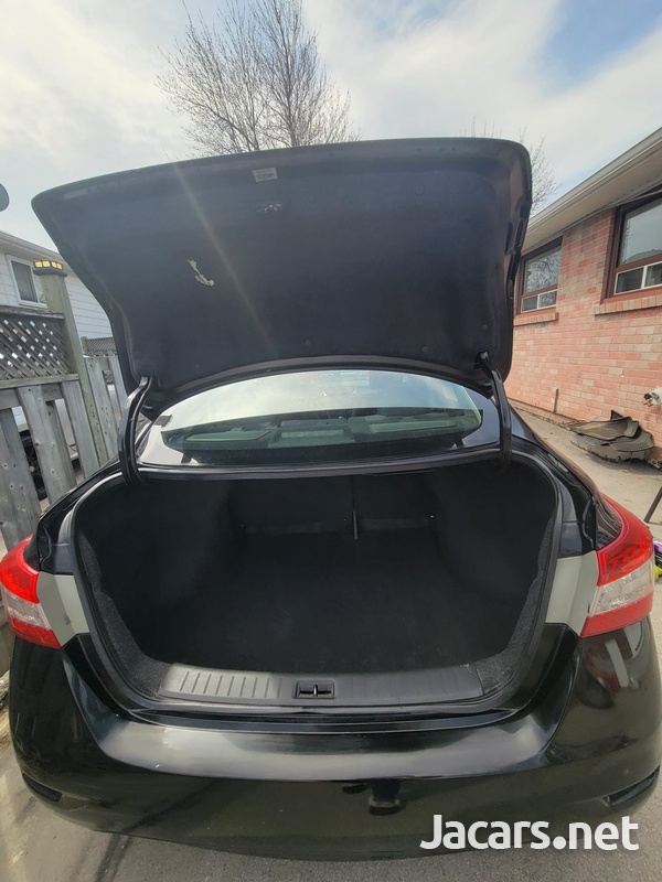 Nissan Sentra 1,8L 2015