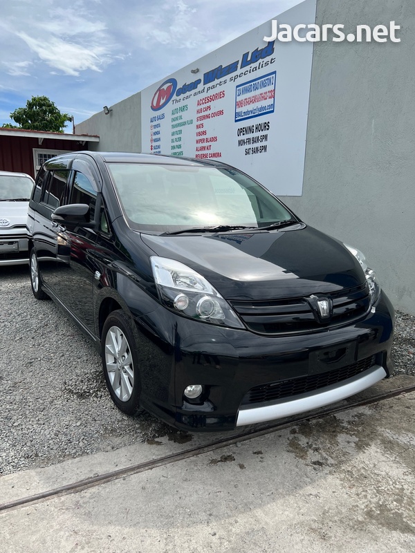 Toyota Isis 2,0L 2016