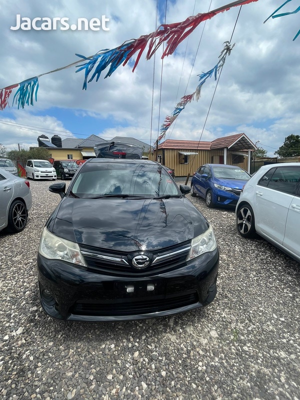Toyota Fielder 1,8L 2013