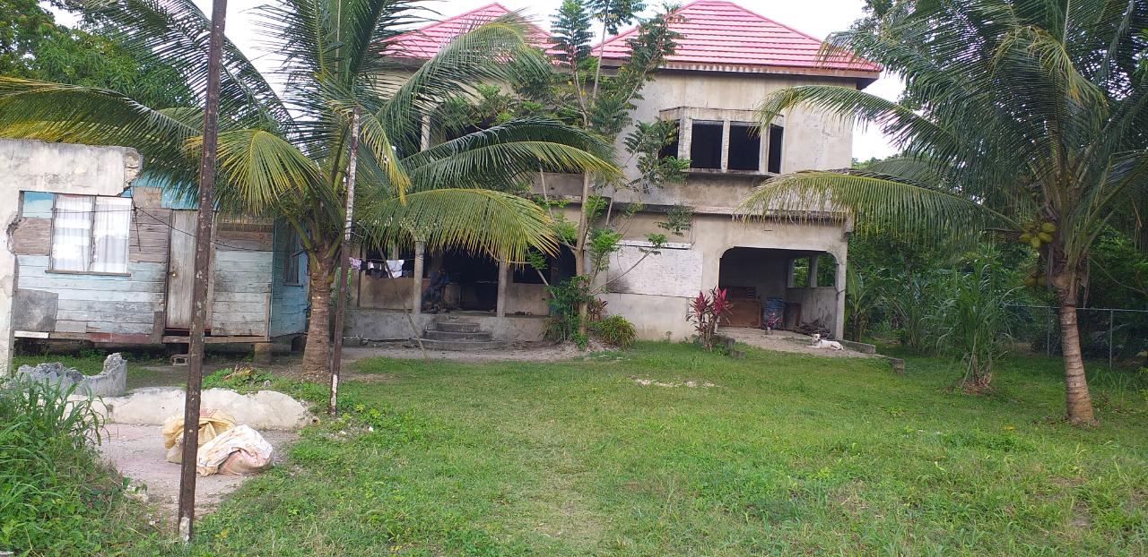House for Sale   Savanna-La-Mar